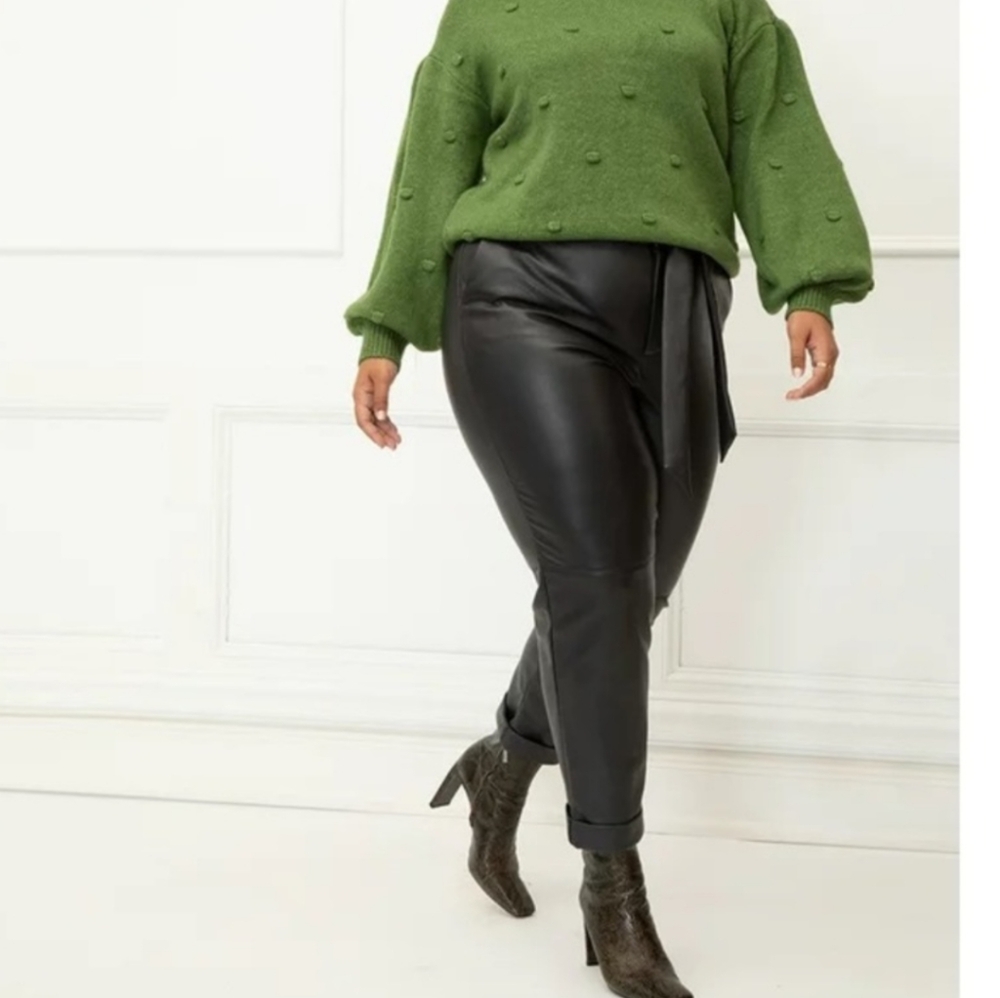NWT Eloquii  Faux Black Leather Pant in Size 22 Belted